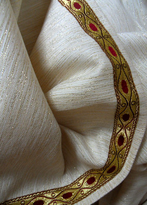 Altardecke mit Borte: 3,42 x 0,75 m