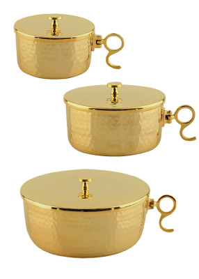 Ciborium aus Messing gehämmert