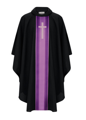 Schwarze Kasel für Trauergottesdienste