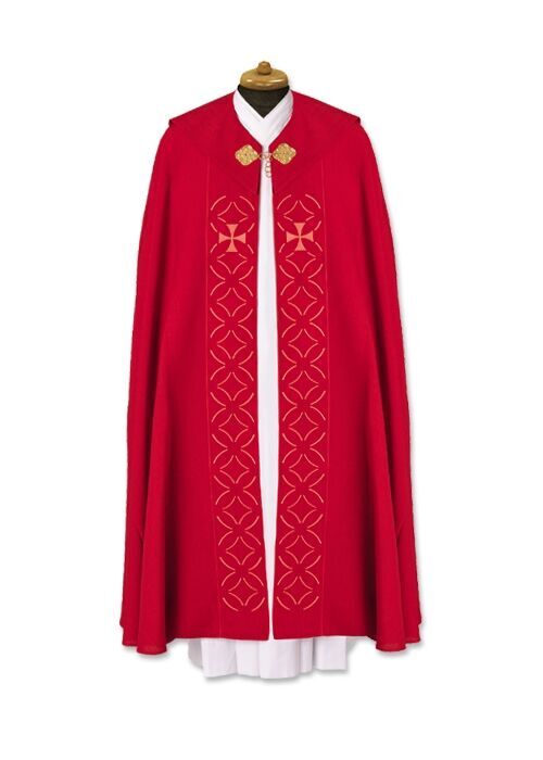 Roter Chormantel mit Kreuzstickerei