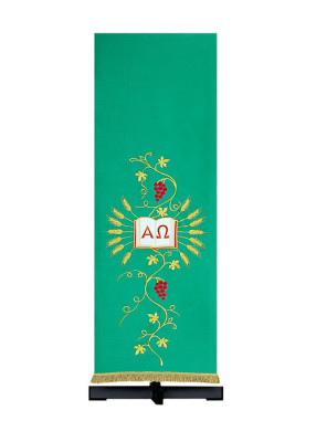 Ambotuch mit reicher Stickerei