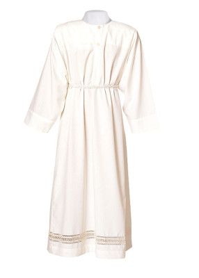 Albe mit handgesticktem Dekorstreifen